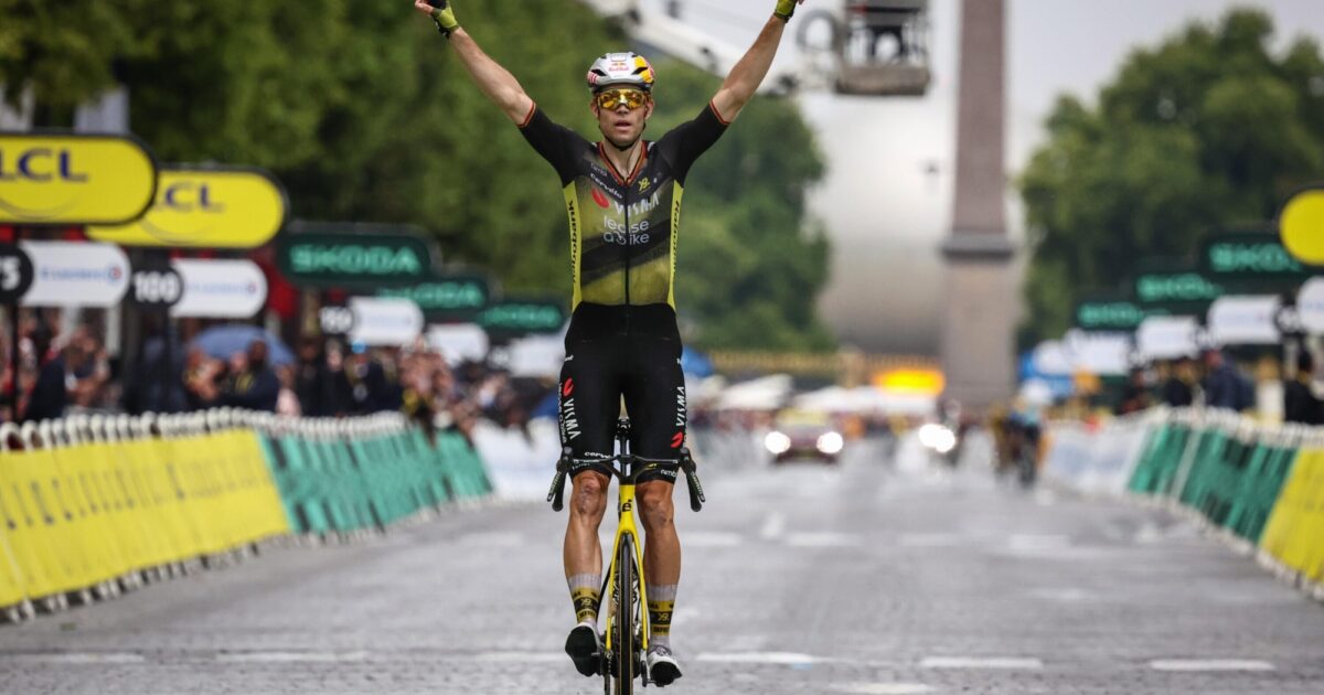 Wout van Aert con la maglia Visma-Lease a Bike