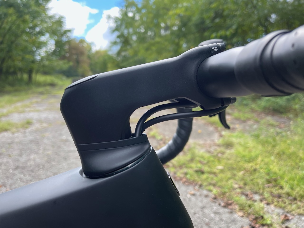 Trek Domane SL Gen 4 cockpit integrato