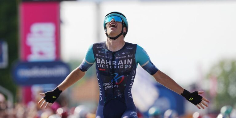 Alec Segaert vince la tappa 12 del Giro d'Italia 2026 a Novi Ligure