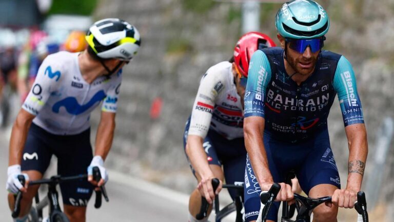 Damiano Caruso in fuga durante la tappa 17 del Giro d'Italia 2026