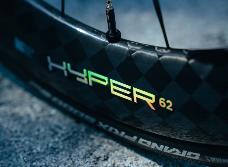 Ruote Black Inc Hyper 62 da 62 mm