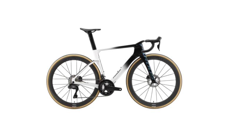 Pardus SPKG4 EVO Spark Evo Gen 4 bici aero in carbonio per il mercato europeo