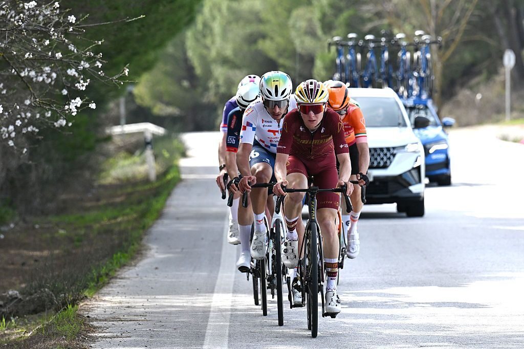 Lucas Towers al Tour of Slovenia 2026 prima della caduta nella tappa 2