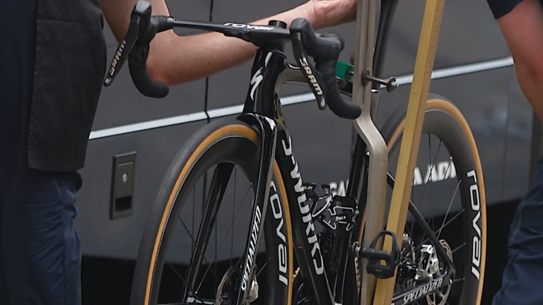 Specialized Tarmac SL9 Project Black visto al Tour Auvergne-Rhône-Alpes