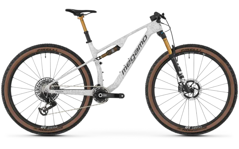 Megamo Track 00 SLR 2026