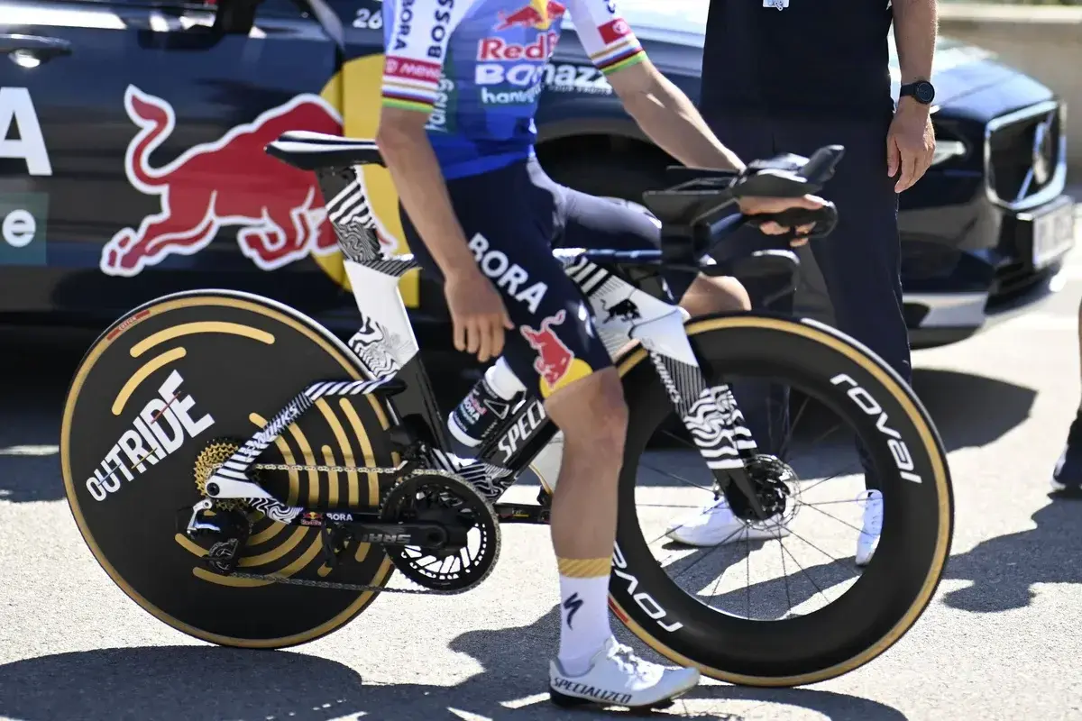Specialized S-Works Shiv TT prototipo usata da Remco Evenepoel al Tour de France 2026