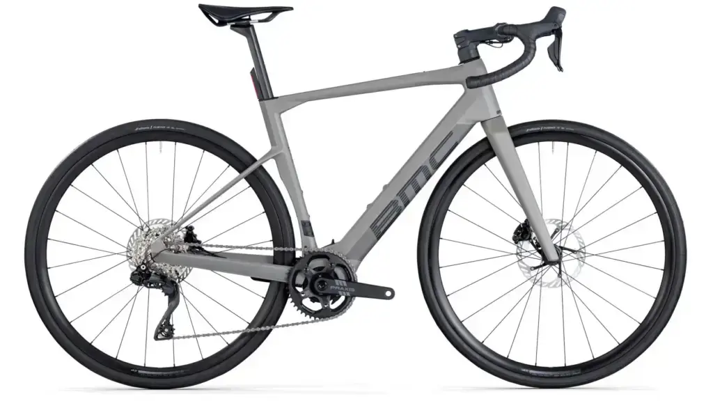 BMC Roadmachine AMP 2026, immagine ufficiale