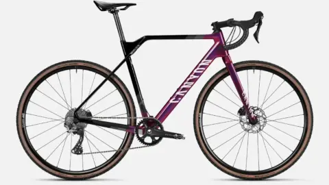 Canyon Inflite CF SL 5 con Shimano GRX e attacco manubrio separato