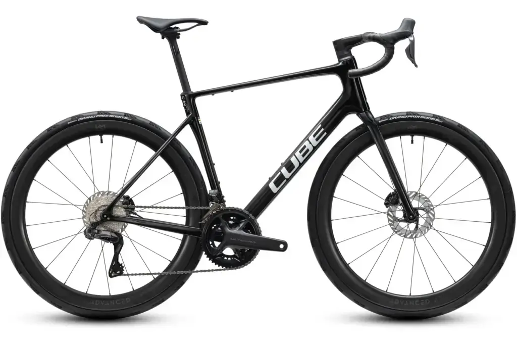 Cube Attain C:62 SLT 2027, bici endurance in carbonio