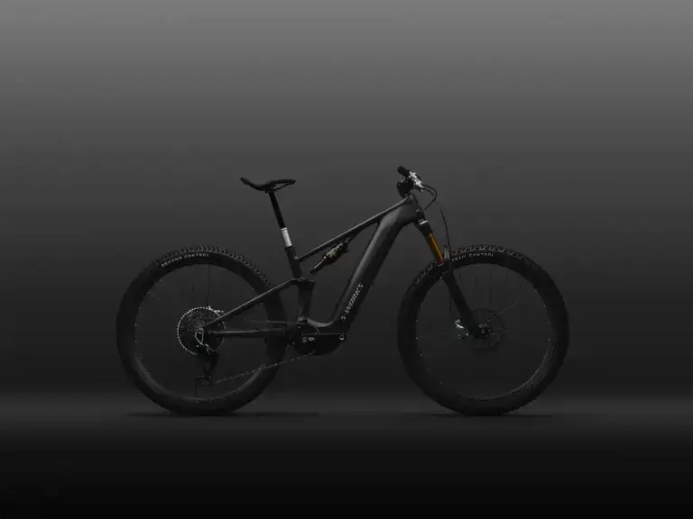 Specialized Levo R Ultralight 2026, nuova bici e-MTB