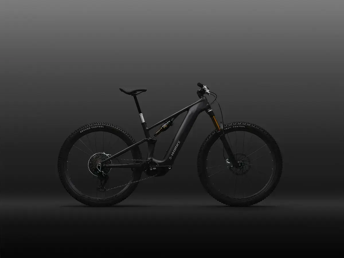 Specialized Levo R Ultralight 2026, nuova bici e-MTB