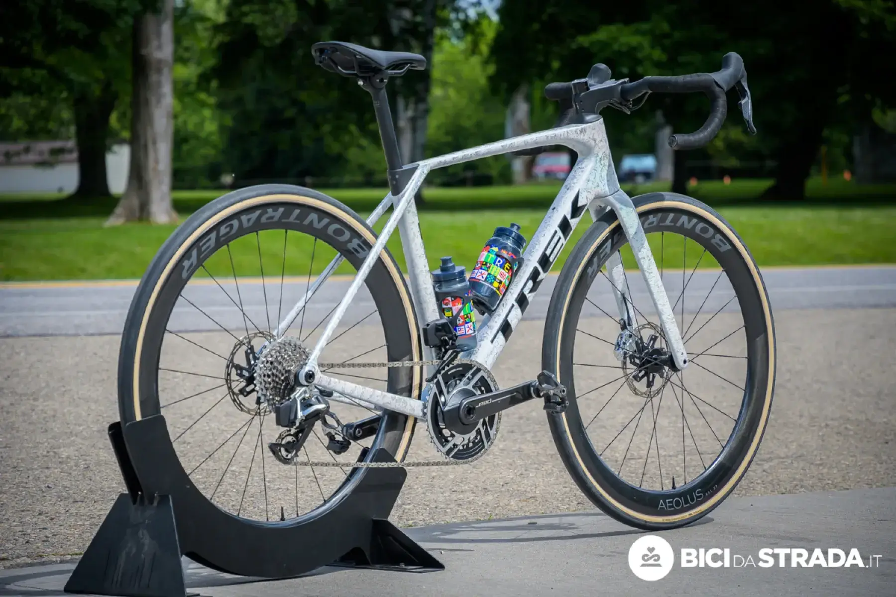 Trek Domane SLR Gen 5 2027, nuova bici endurance in carbonio