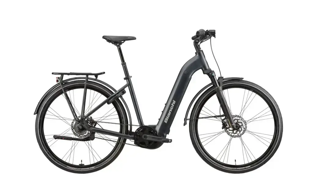Bianchi T-Tronik C 8.2 Belt 2026: prezzo e componenti, bicicletta completa