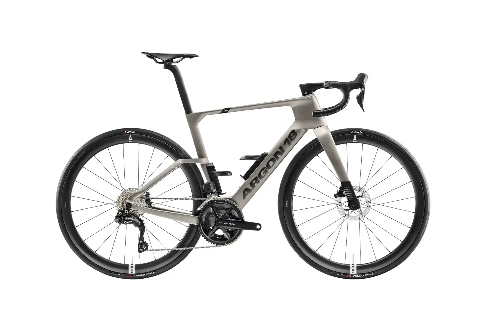 Argon 18 Nitrogen Shimano 105 Di2 MY2026, bicicletta completa. Foto Argon 18.