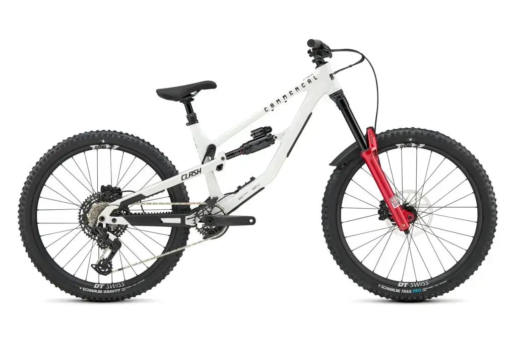 Commencal CLASH V3 ROCKSHOX PURE WHITE 2027: bici completa