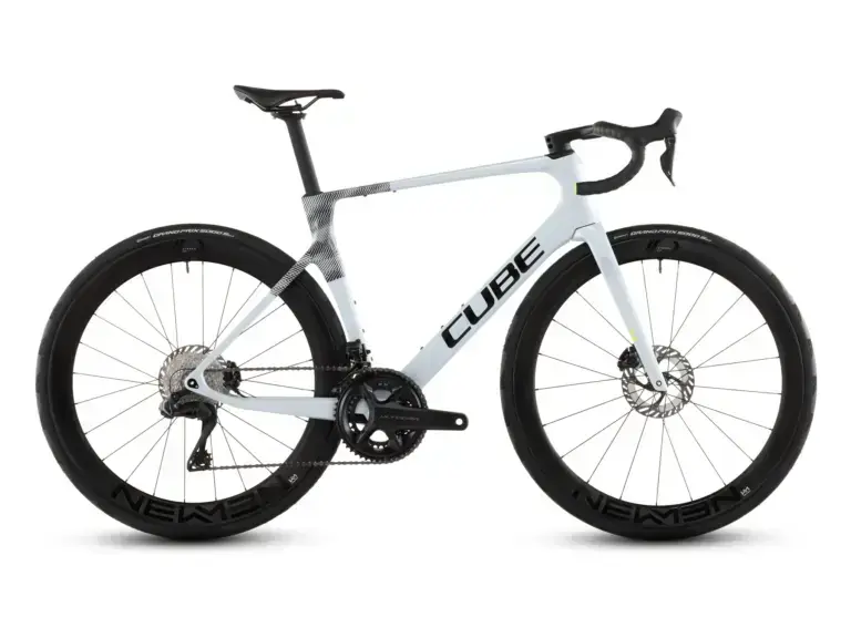 Cube Agree C:62 Race MY2026, codice 126300, foto ufficiale