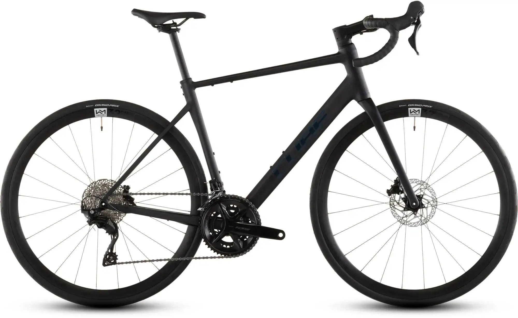 Cube Attain SLX 2026 nera, bici completa vista lateralmente