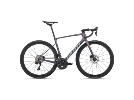 Giant Defy Advanced 0 2026, bici completa