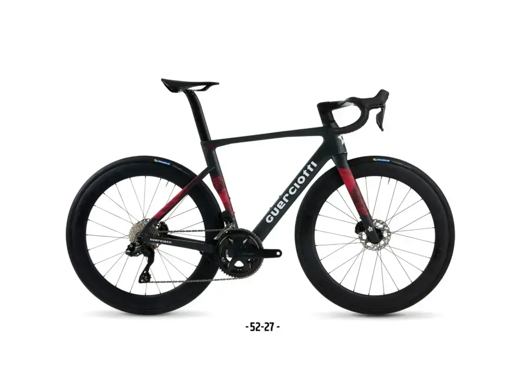 Guerciotti Veloce S 2027 in carbonio, colorazione Dark Grey e Coral Red
