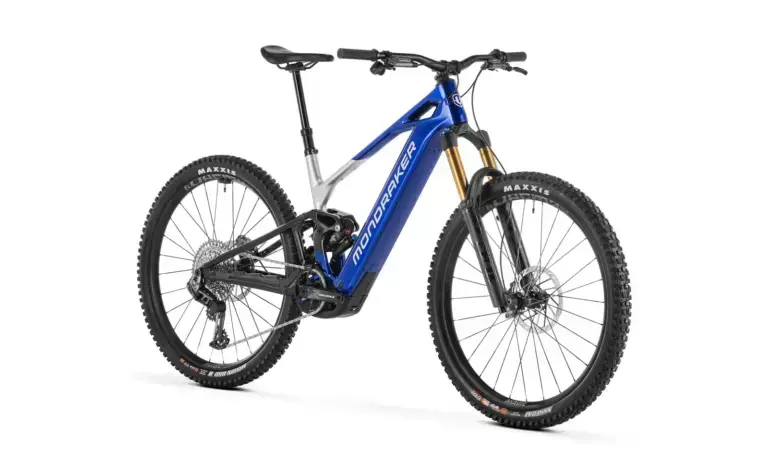 Mondraker CRAFTY RR 2026, e-MTB completa con forcella Fox