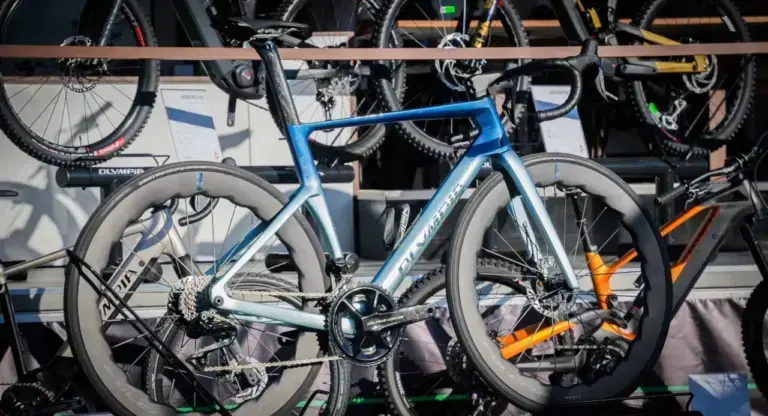 Olympia Galattica 2027, nuova bici da corsa all-round in carbonio