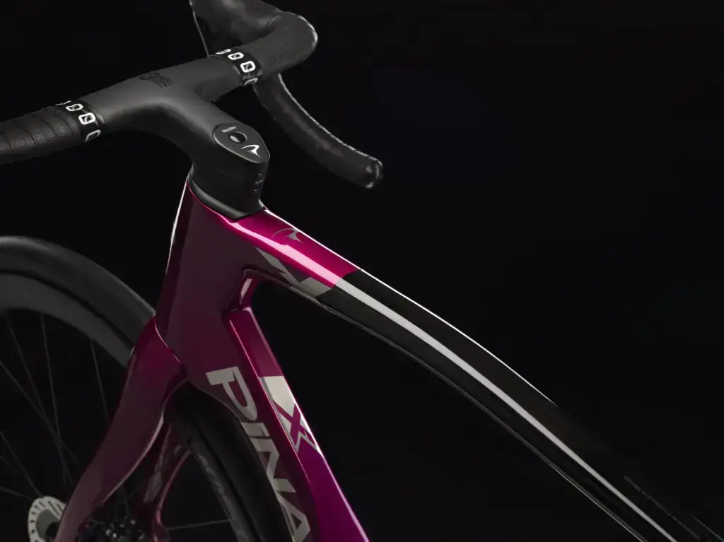 Cockpit Most Talon Ultra Fast della nuova Pinarello X9