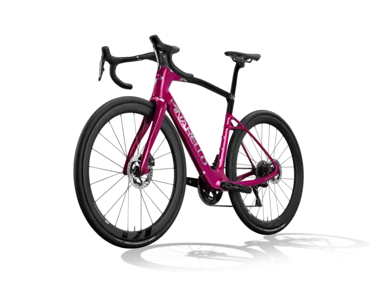 Nuova Pinarello X9 2027 nella colorazione Shadow Violet