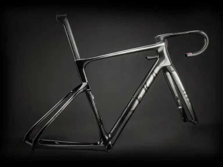 SEKA Spear fotografata nella configurazione ufficiale