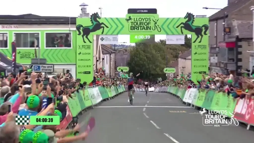 Cees Bol vince la tappa 4 del Tour of Britain 2026 a Leyburn