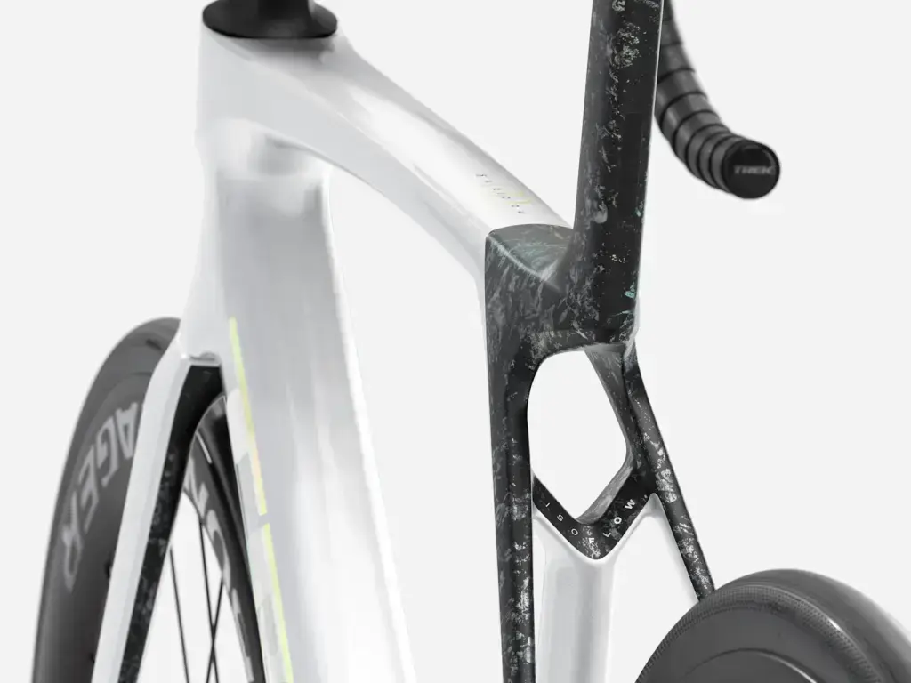 Trek Madone SL 6 Gen 8 2026, dettaglio IsoFlow