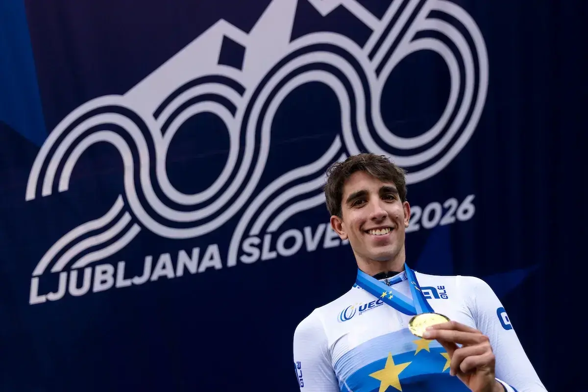 Héctor Álvarez con la medaglia d’oro agli Europei Under 23 del 2 ottobre 2026