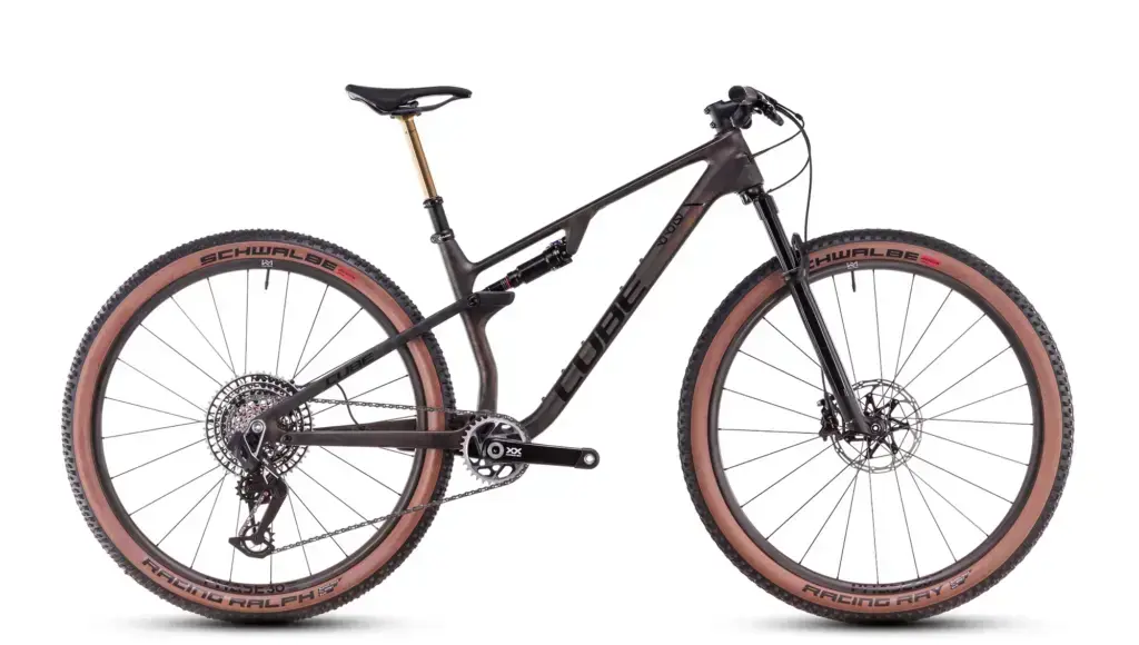 Cube AMS ZERO99 C:68X SLT 833300, bicicletta completa vista dal lato trasmissione