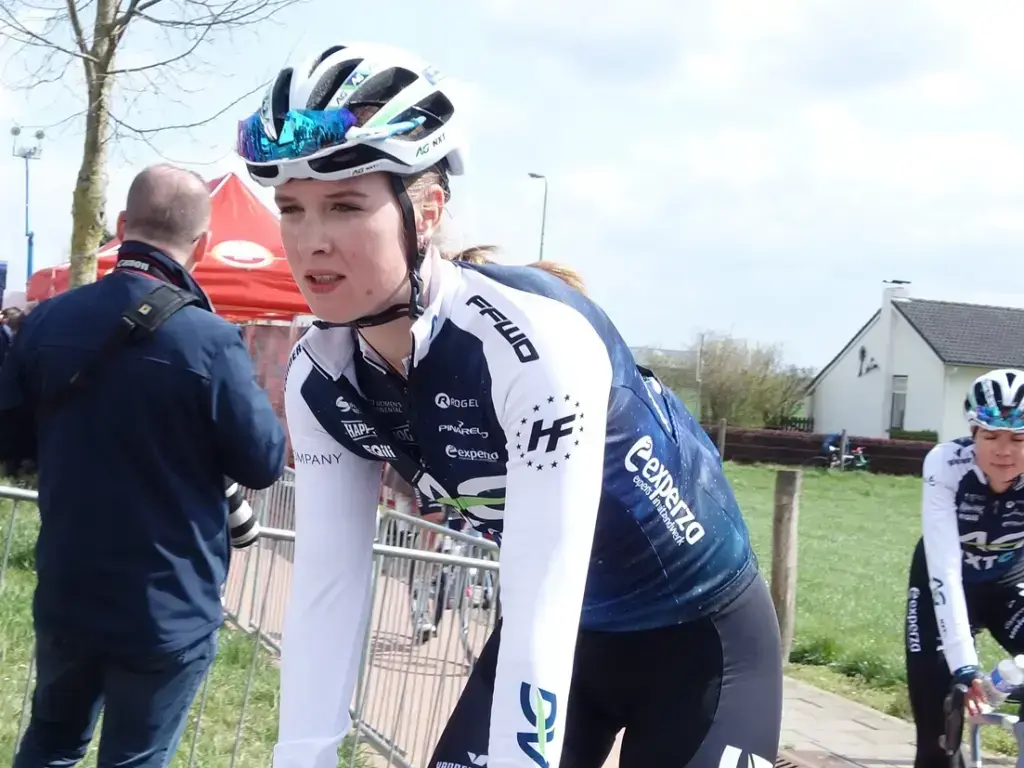Ilse Pluimers nel 2022 con la maglia NXTG, ritratto d’archivio precedente al rinnovo AG Insurance–Soudal