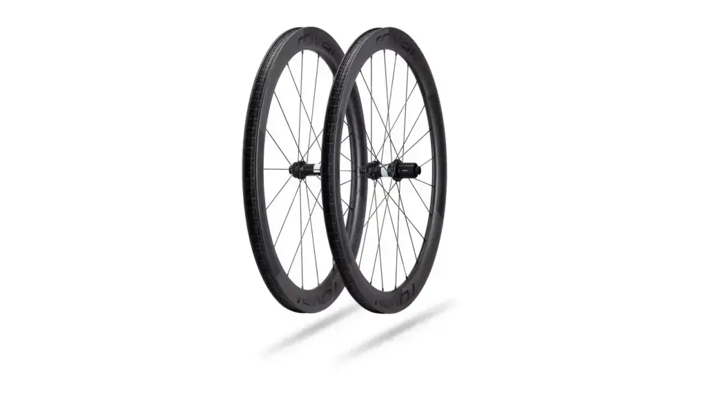 Coppia di ruote Roval Rapide CL III aftermarket con cerchi in carbonio
