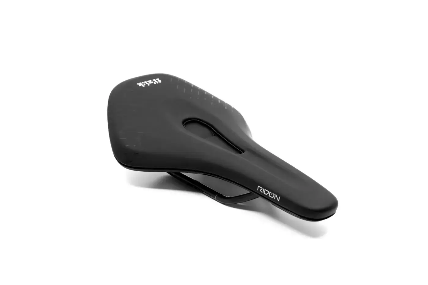 Fizik Terra Ridon X5 nella scheda del componente Commencal A23SADFIZRIDON. Foto Commencal / Fizik.