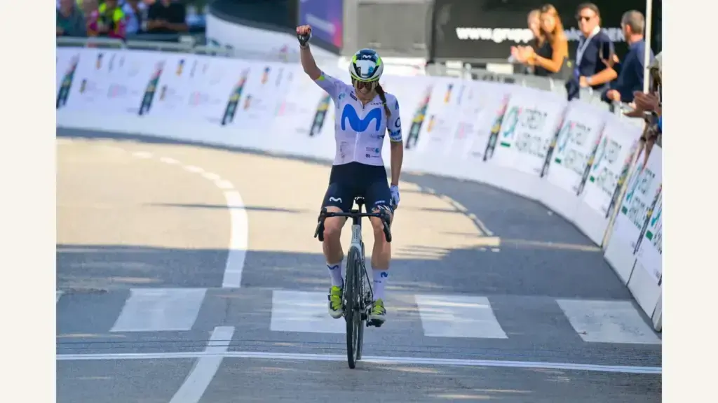 Liane Lippert esulta sul traguardo di Monte Berico nella Veneto Women 2026